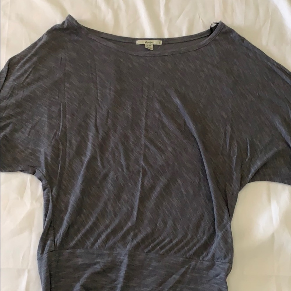 Tee shirt
